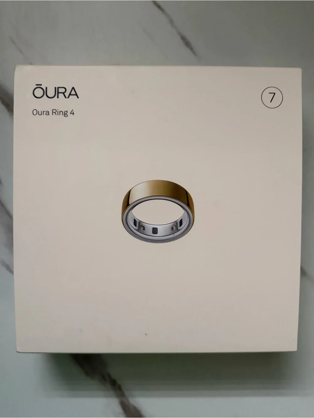 Oura Ring 4 – Gold – Size 7 – Brand New & Sealed